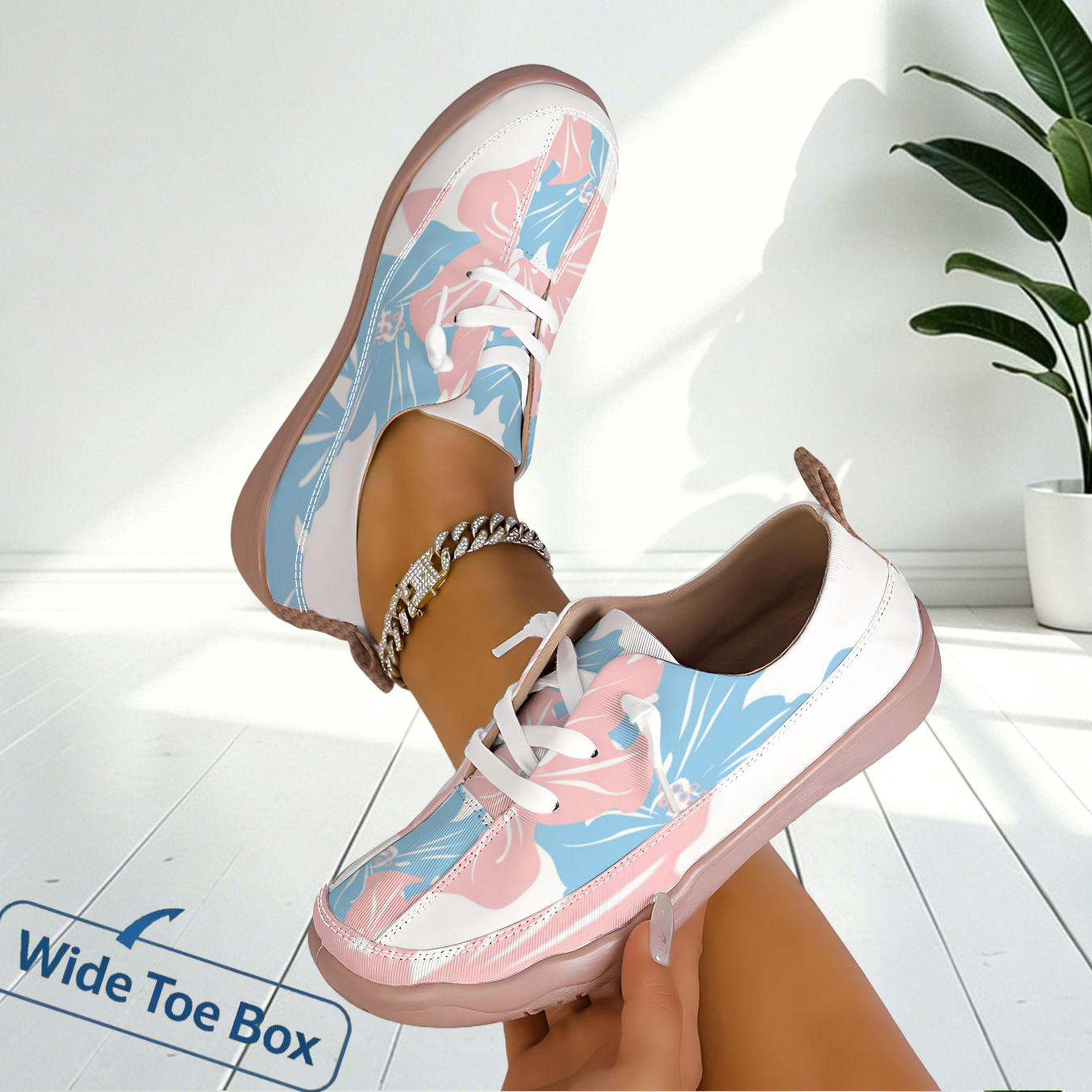 Sneaker Care For Canvas Fabrics - Women Floral Print Wide Toe Sneakers